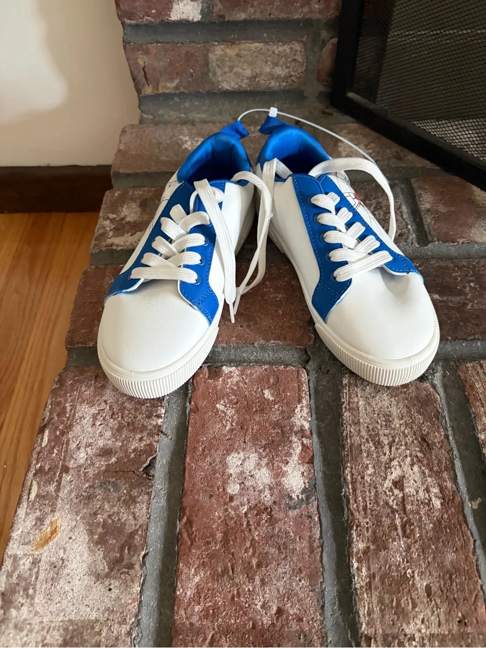 Kids marvel Spiderman shoes / sneakers size one